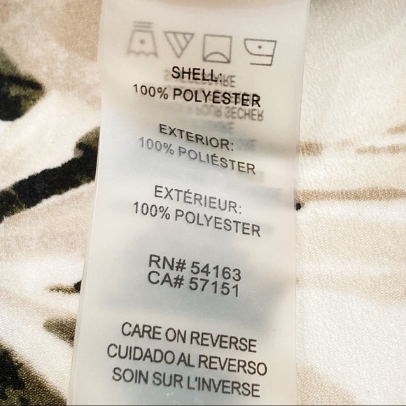 Calvin Klein Tropical Print Round Split Neck Roll Tab Long Sleeve Blouse Size M - Picture 12 of 16